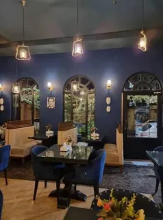 تجاری بر ژاله ۱۱ متر بر