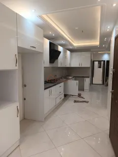 آپارتمان · 130 متر