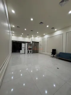 فروش تجاری 93 متری 8متر بر حافظ