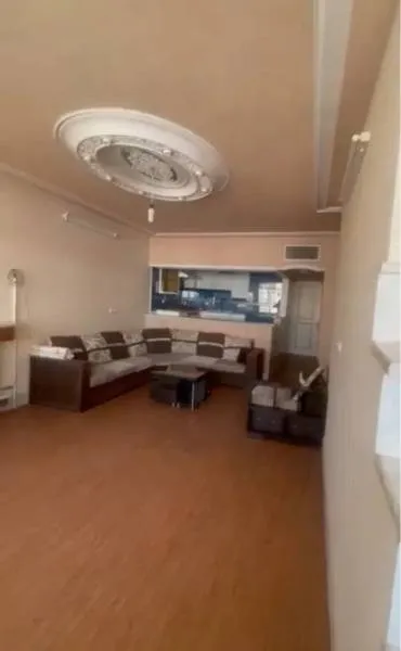فروش خانه ویلایی ۹۳ متری سه خوابه بازسازی شده در دورشهر قم