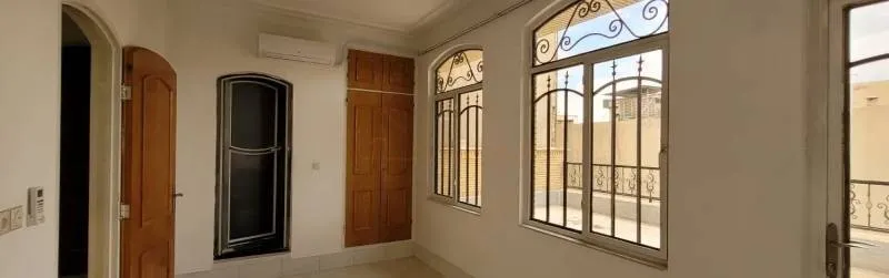 اجاره مسکونی ۱۰۰متر جمهوری