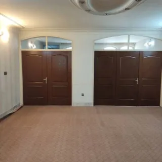 رهن و اجاره آپارتمان ۱۰۰ متری دو خوابه در زنبیل آباد قم