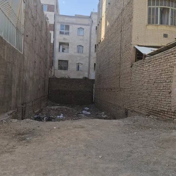 زمین انسجام ۱۵۴ متری