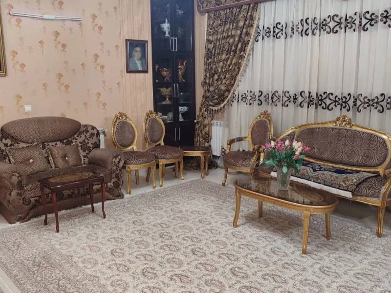 آپارتمان پرنورواورحال
