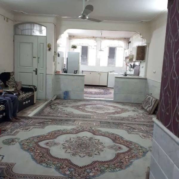 اجاره آپارتمان نیم زیر زمین
